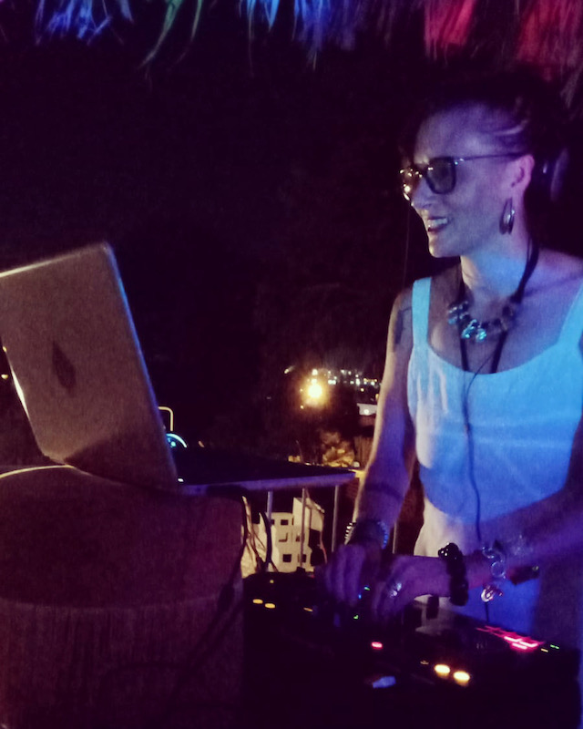 djRVIR mixing with Traktor at a private party in Alicante
